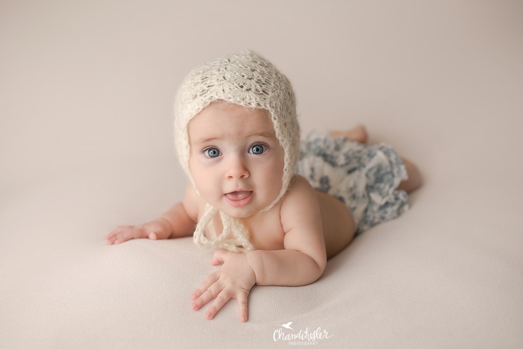 5 Month Baby Session with Ivy | Lincoln IL Baby Photographer