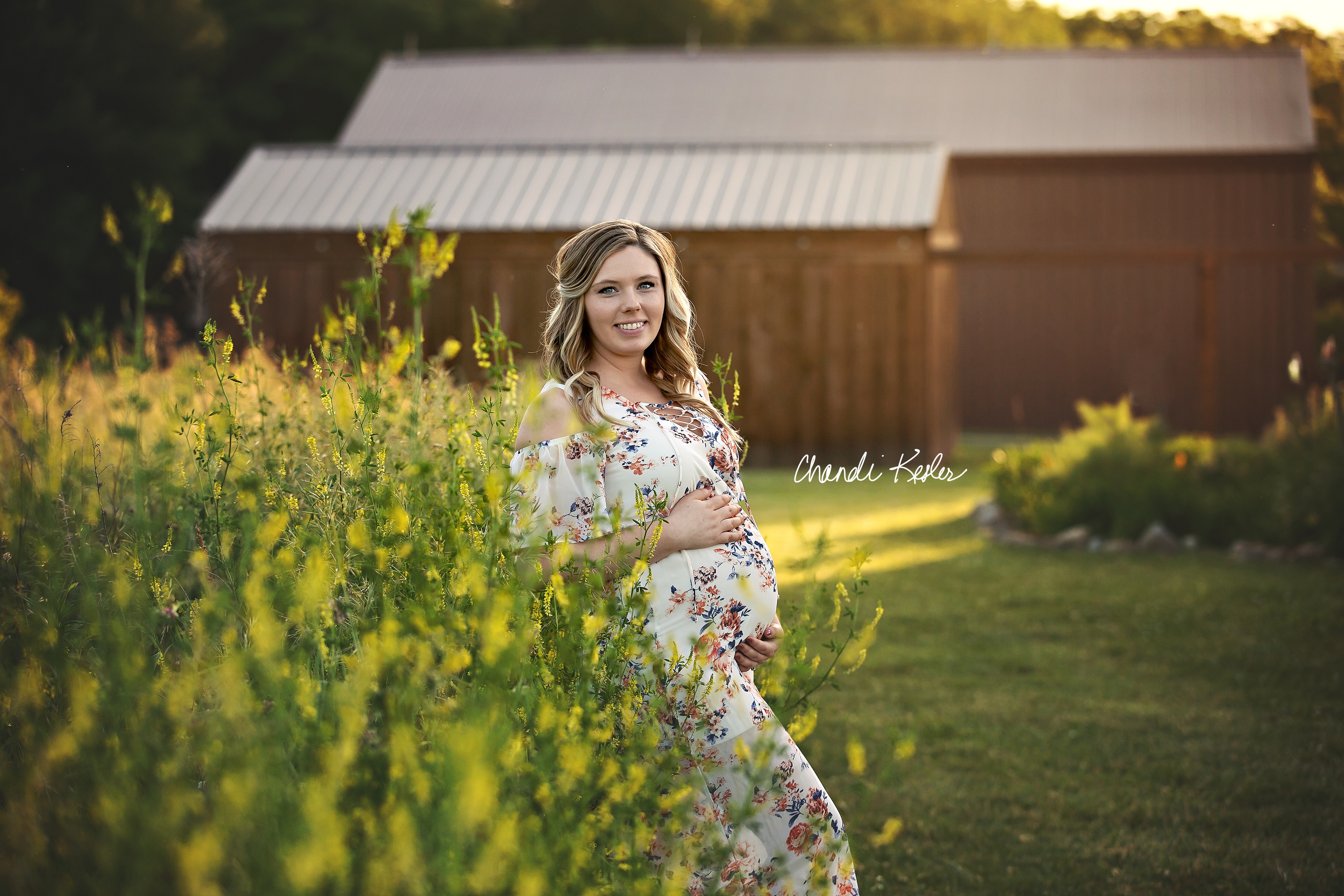 Maternity Session with The Jewetts | Lincoln IL Maternity Hudson IL Baby Photographer