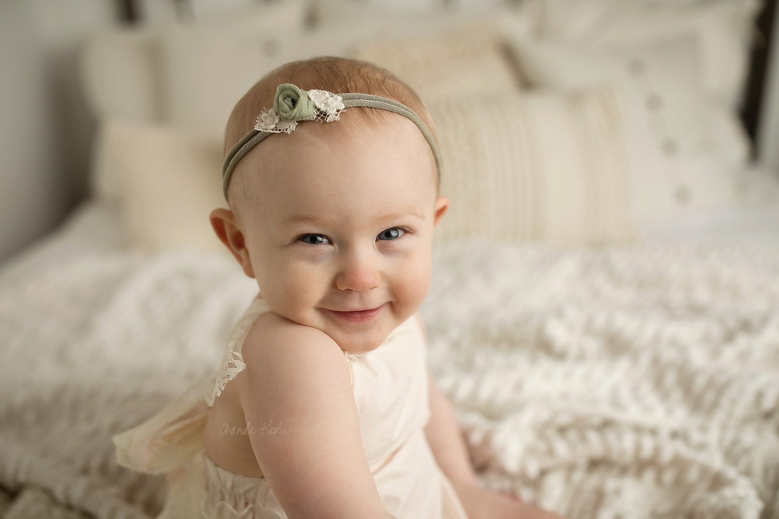 Mahomet IL Baby Photographer | Chandi Kesler Photography | One Year Picture Ideas Girl